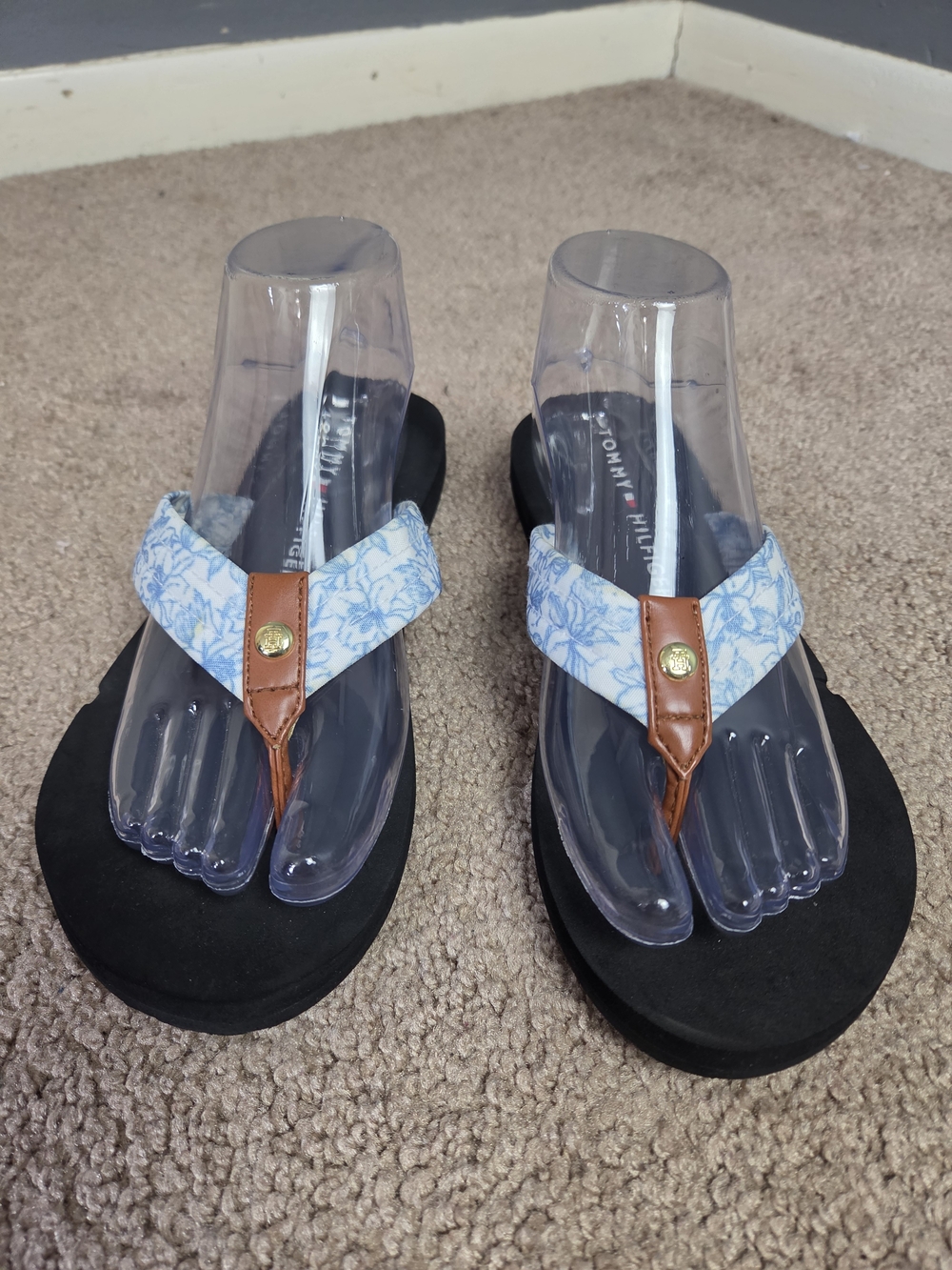 Tommy Hilfiger Blue Floral Thong Sandals with Brown Trim